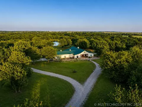 15630 S Bee Emet Rd, Milburn, OK 73450
