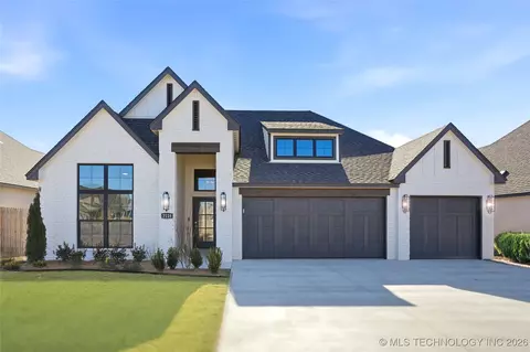2118 E 138 St, Bixby, OK 74008