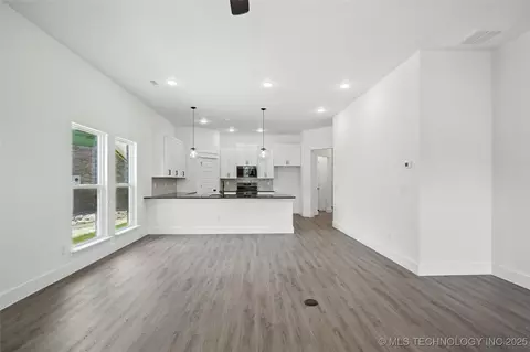 2808 E Northampton St, Broken Arrow, OK 74014 photo 28