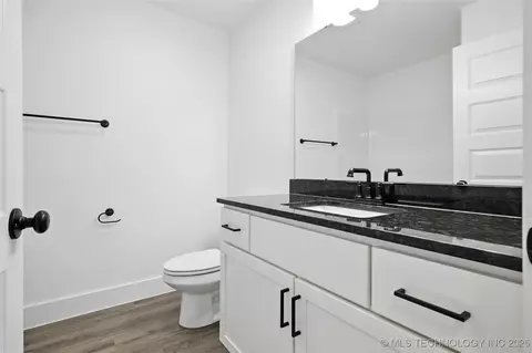 2808 E Northampton St, Broken Arrow, OK 74014 photo 5