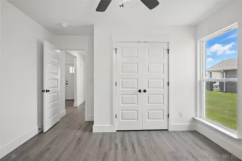 2808 E Northampton St, Broken Arrow, OK 74014 photo 9