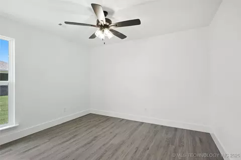 2808 E Northampton St, Broken Arrow, OK 74014 photo 8