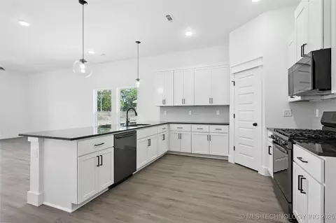 2808 E Northampton St, Broken Arrow, OK 74014 photo 20