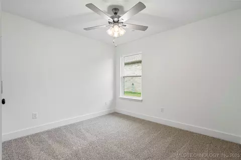 2812 E Monroe St, Broken Arrow, OK 74014 photo 6