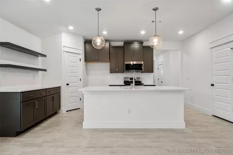 2812 E Monroe St, Broken Arrow, OK 74014 photo 13