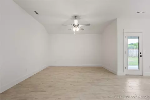 2812 E Monroe St, Broken Arrow, OK 74014 photo 21