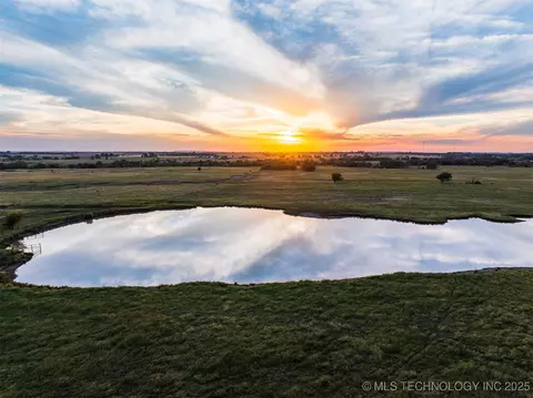 3 S 320 Rd, Morris, OK 74445 photo 3