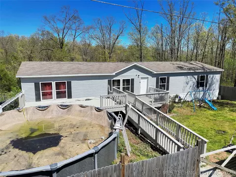 469581 E 815 Rd, Stilwell, OK 74960