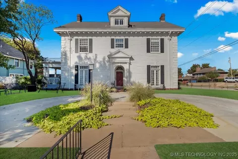 1802 S Cheyenne Ave, Tulsa, OK 74119