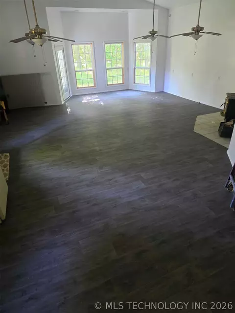 Living - 175 S 428 Rd, Pryor, OK 74361 photo 10 of 10