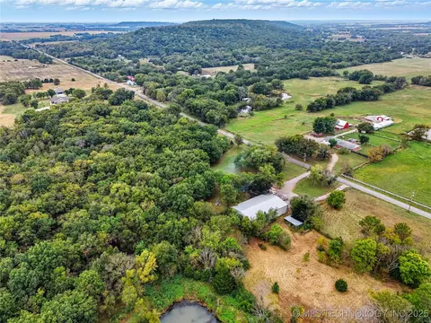 View/Area - 175 S 428 Rd, Pryor, OK 74361 photo 5 of 8