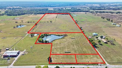 11500 Hectorville Rd, Mounds, OK 74047