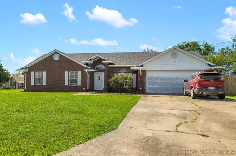 2606 Christy Ln, Durant, OK 74701