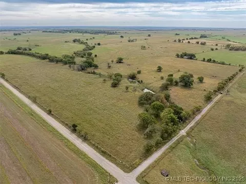 County Road 4, So Coffeyville, OK 74072