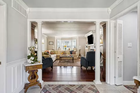 Entry Way - 1300 E 7th St, Okmulgee, OK 74447 photo 1 of 3