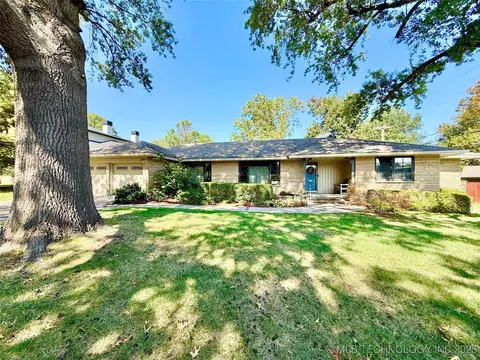 2911 E 37th St, Tulsa, OK 74105 photo 2
