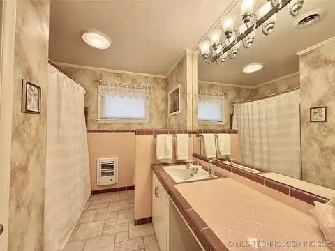 2911 E 37th St, Tulsa, OK 74105 photo 39