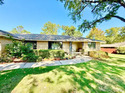 2911 E 37th St, Tulsa, OK 74105 photo 4