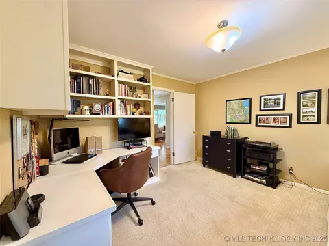 2911 E 37th St, Tulsa, OK 74105 photo 37