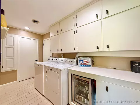 2911 E 37th St, Tulsa, OK 74105 photo 41