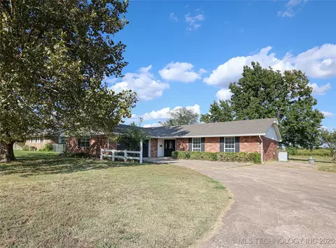 Exterior - 1803 Lakeview, Sulphur, OK 73086 photo 1 of 2