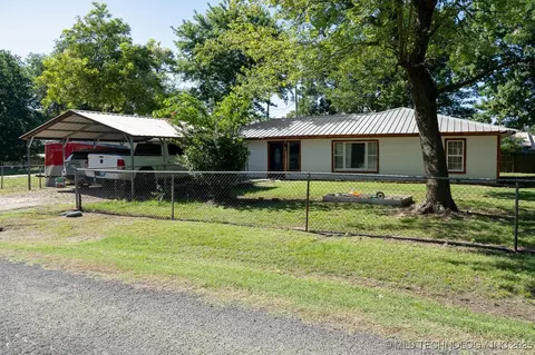 31580 E 684 Dr, Wagoner, OK 74467
