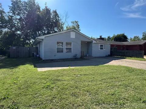 430 NW Highland, Bartlesville, OK 74003