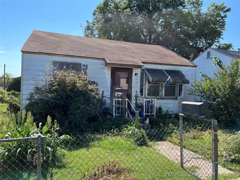 2722 E Marshall St, Tulsa, OK 74110