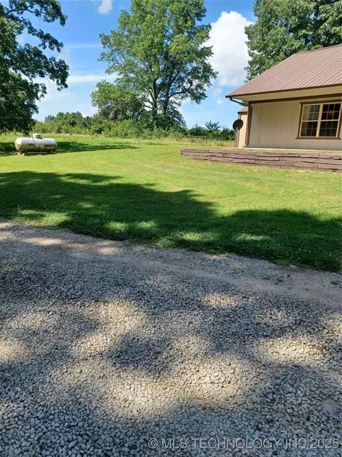 408497 E 1140 Rd, Eufaula, OK 74432 photo 3