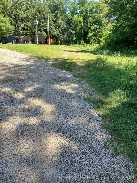 408497 E 1140 Rd, Eufaula, OK 74432 photo 13