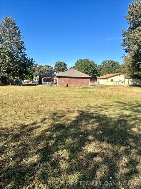Exterior - 415664 E 1093 Rd E, Checotah, OK 74426 photo 5 of 5