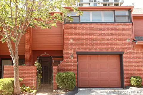 10 Woodward Boulevard 10, Tulsa, OK 74114