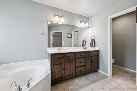 20714 E 34th Pl S, Broken Arrow, OK 74014 photo 18
