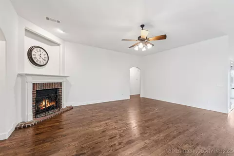 20714 E 34th Pl S, Broken Arrow, OK 74014 photo 7