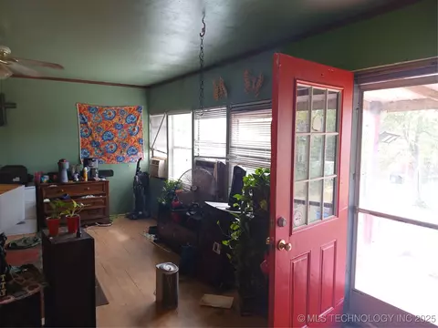 1079 Harbor Dr, Checotah, OK 74426 photo 7