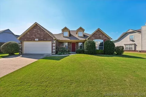 2000 N 6th St, Broken Arrow, OK 74012