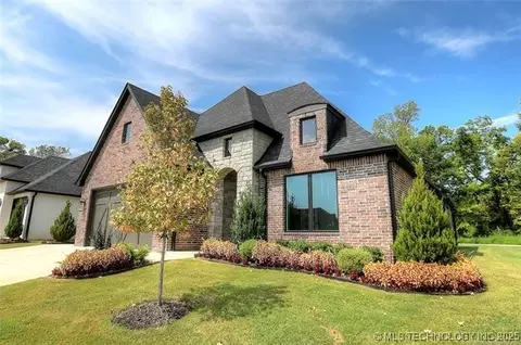 11308 S Fir Ave W, Jenks, OK 74037
