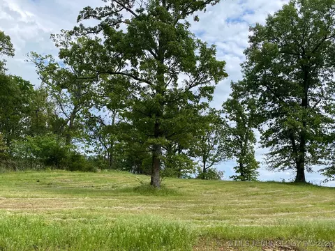 715 Ridgeview Dr, Tahlequah, OK 74464