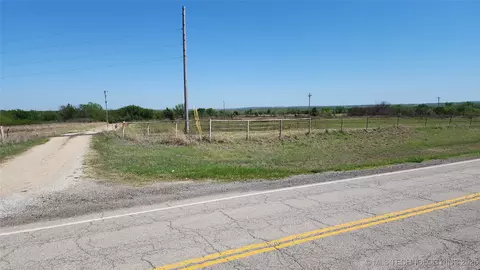 S Hwy 18 Highway, Pawnee, OK 74058