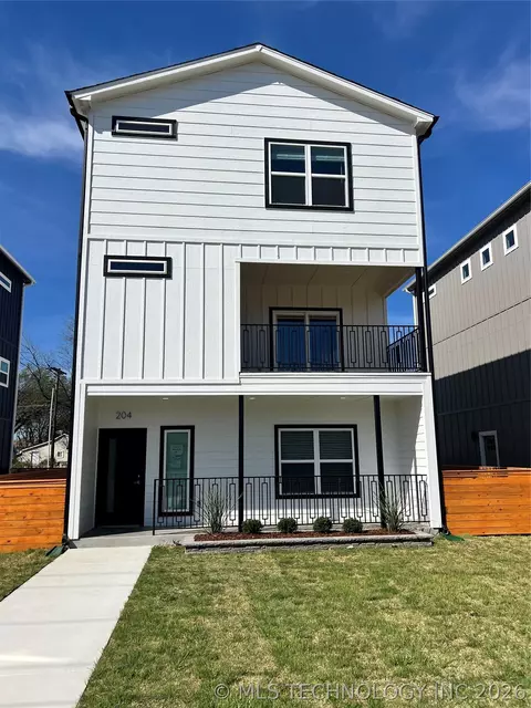 204 W Houston St, Broken Arrow, OK 74012