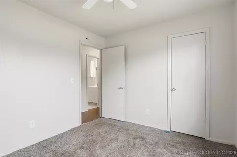 11502 E 37th St, Tulsa, OK 74146 photo 16