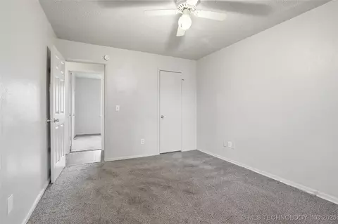 11502 E 37th St, Tulsa, OK 74146 photo 13