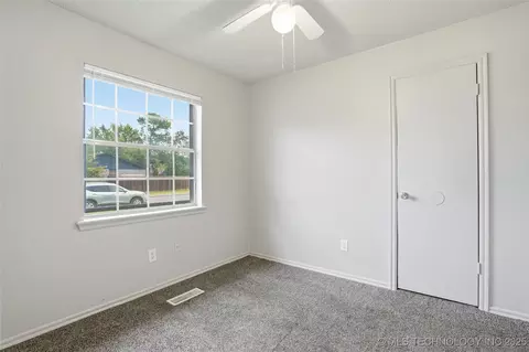 11502 E 37th St, Tulsa, OK 74146 photo 20