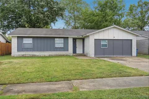 11502 E 37th St, Tulsa, OK 74146