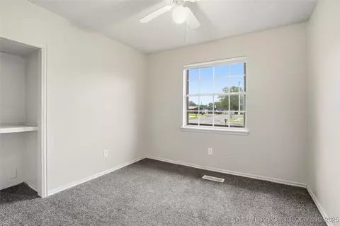 11502 E 37th St, Tulsa, OK 74146 photo 18