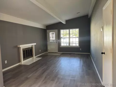 11036 E 14th Pl, Tulsa, OK 74128 photo 2