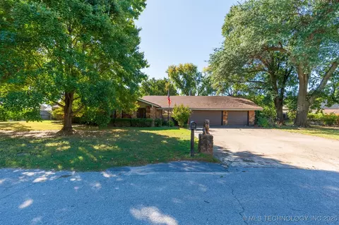 4610 E 118th St, Tulsa, OK 74137