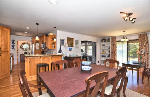 4168 E 46th Pl, Tulsa, OK 74135 photo 8