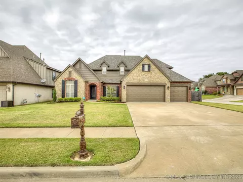 6083 E 143rd Pl, Bixby, OK 74008