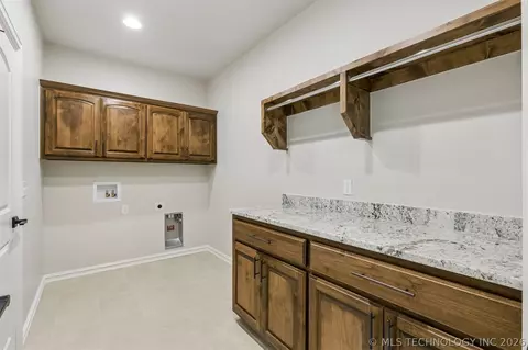 Other - 2841 E 144th Pl S, Bixby, OK 74008 photo 9 of 11